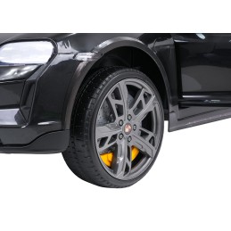 Pojazd Porsche Taycan Turbo S Czarny
