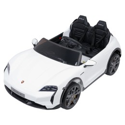 Pojazd Porsche Taycan Turbo S Biały