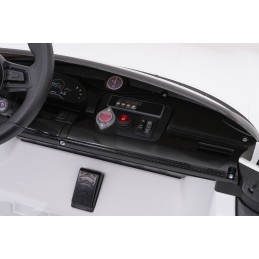 Pojazd Porsche Taycan Turbo S Biały