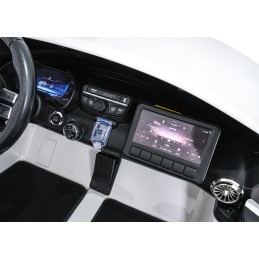 Pojazd Mercedes Benz GT63 AMG Biały