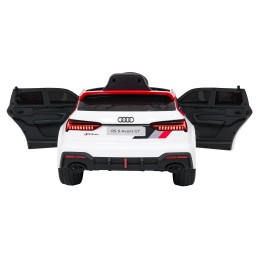 Pojazd Audi RS6 Avant GT Biały