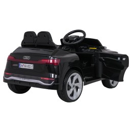 Auto Audi SQ8 czarne na akumulator dla dzieci + pilot 2,4 GHz