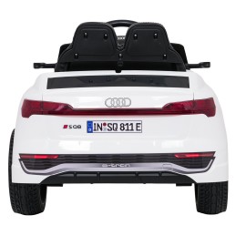 Auto Audi SQ8 białe na akumulator dla dzieci + pilot 2,4 GHz
