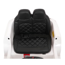 Auto Audi SQ8 białe na akumulator dla dzieci + pilot 2,4 GHz