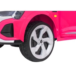 Auto Audi SQ8 różowe na akumulator dla dzieci + pilot 2,4 GHz