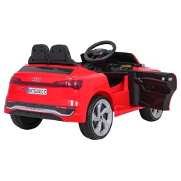 Auto Audi SQ8 czerwone na akumulator dla dzieci + pilot 2,4 GHz