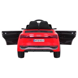 Auto Audi SQ8 czerwone na akumulator dla dzieci + pilot 2,4 GHz