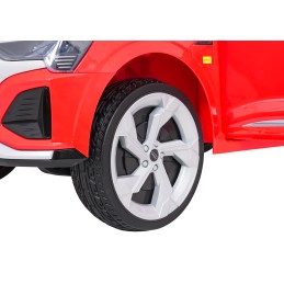 Auto Audi SQ8 czerwone na akumulator dla dzieci + pilot 2,4 GHz