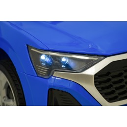 Pojazd Audi SQ8 Niebieski