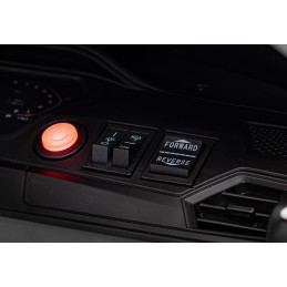 Pojazd, samochód BMW M4 Biały