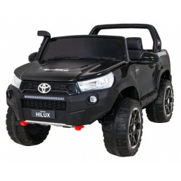 Pickup Toyota Hilux Czarna