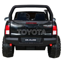 Pickup Toyota Hilux Czarna