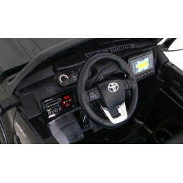 Pickup Toyota Hilux Czarna