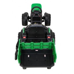 Traktor Titanium Z Przyczepą Zielony