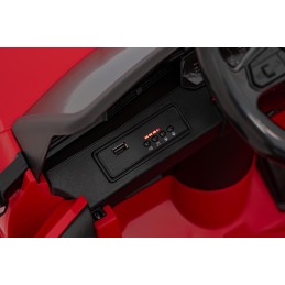 Pojazd Audi SQ8 Czerwony