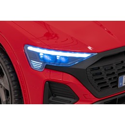 Pojazd Audi SQ8 Czerwony