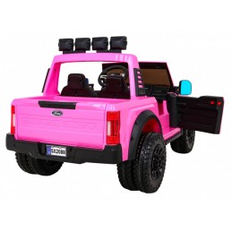 Pojazd pickup - Ford Super Duty Różowy