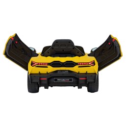 Pojazd Lamborghini Revuelto Żółty